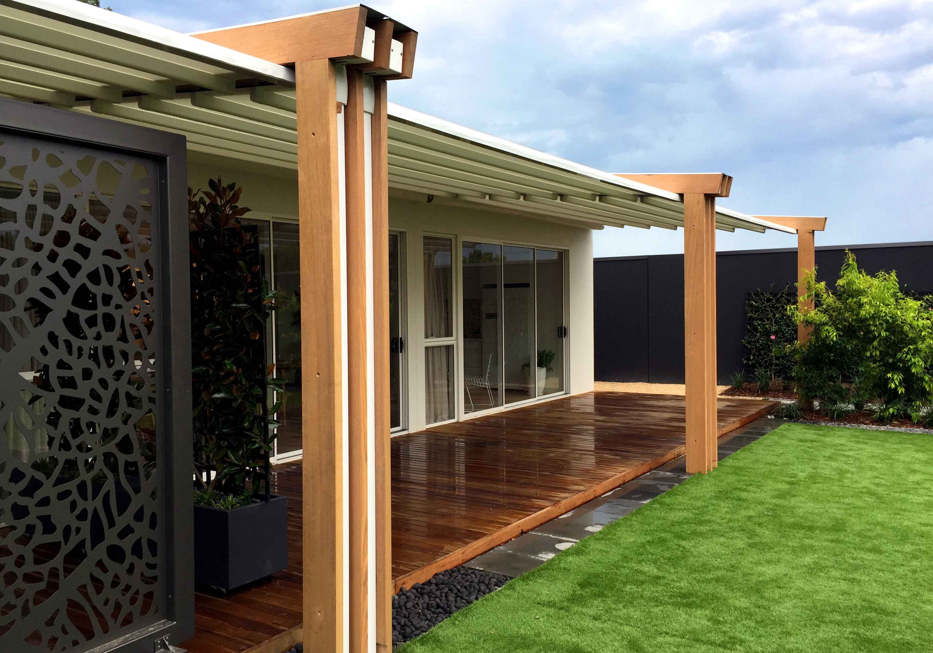 ROOF RETRACTABLE PERGOLA